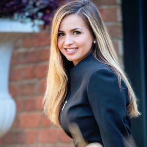 Meet your Posher, Gabrielle